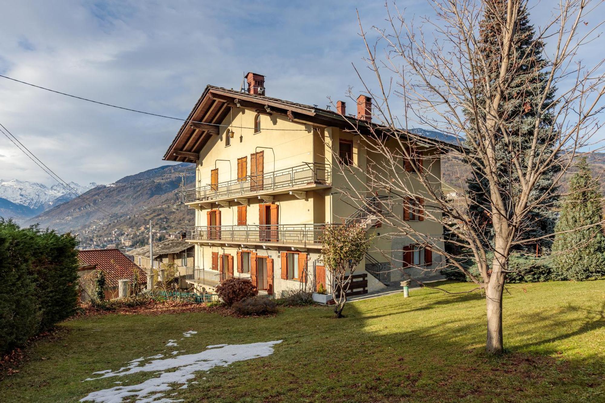 Lo Mitcho De Pouisse Apartment Aosta Exterior photo