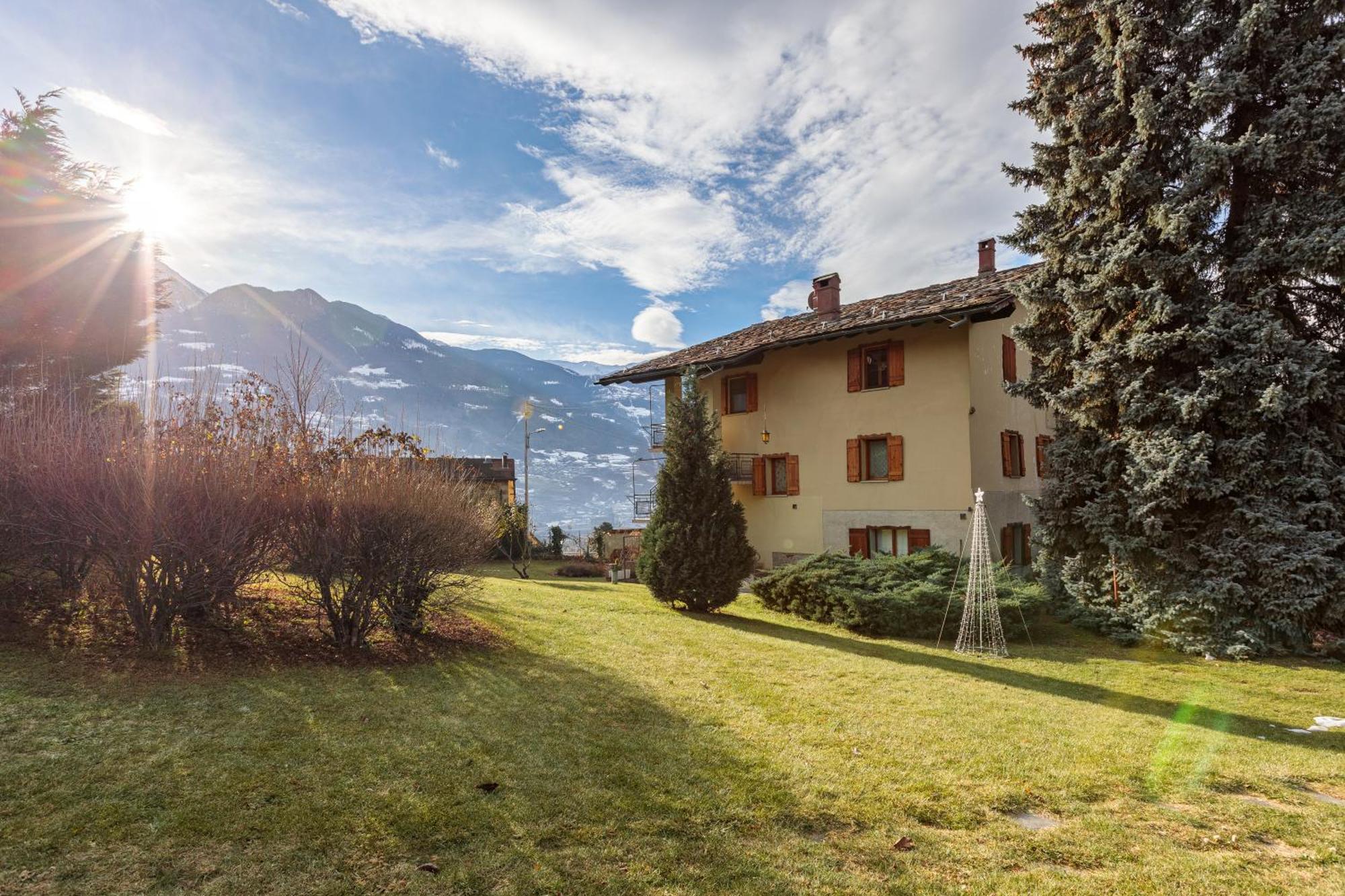 Lo Mitcho De Pouisse Apartment Aosta Exterior photo